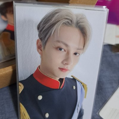 seventeen 23年首爾咖啡廳餐墊卡