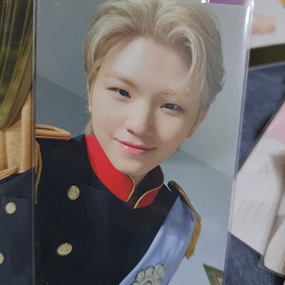 seventeen 23年首爾咖啡廳餐墊卡