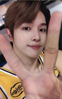 FAME ms 簽售卡 香港合影