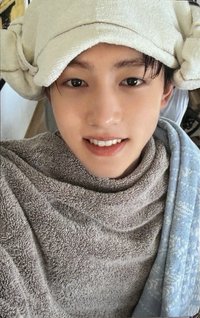 迷一 wvs B 直播卡 