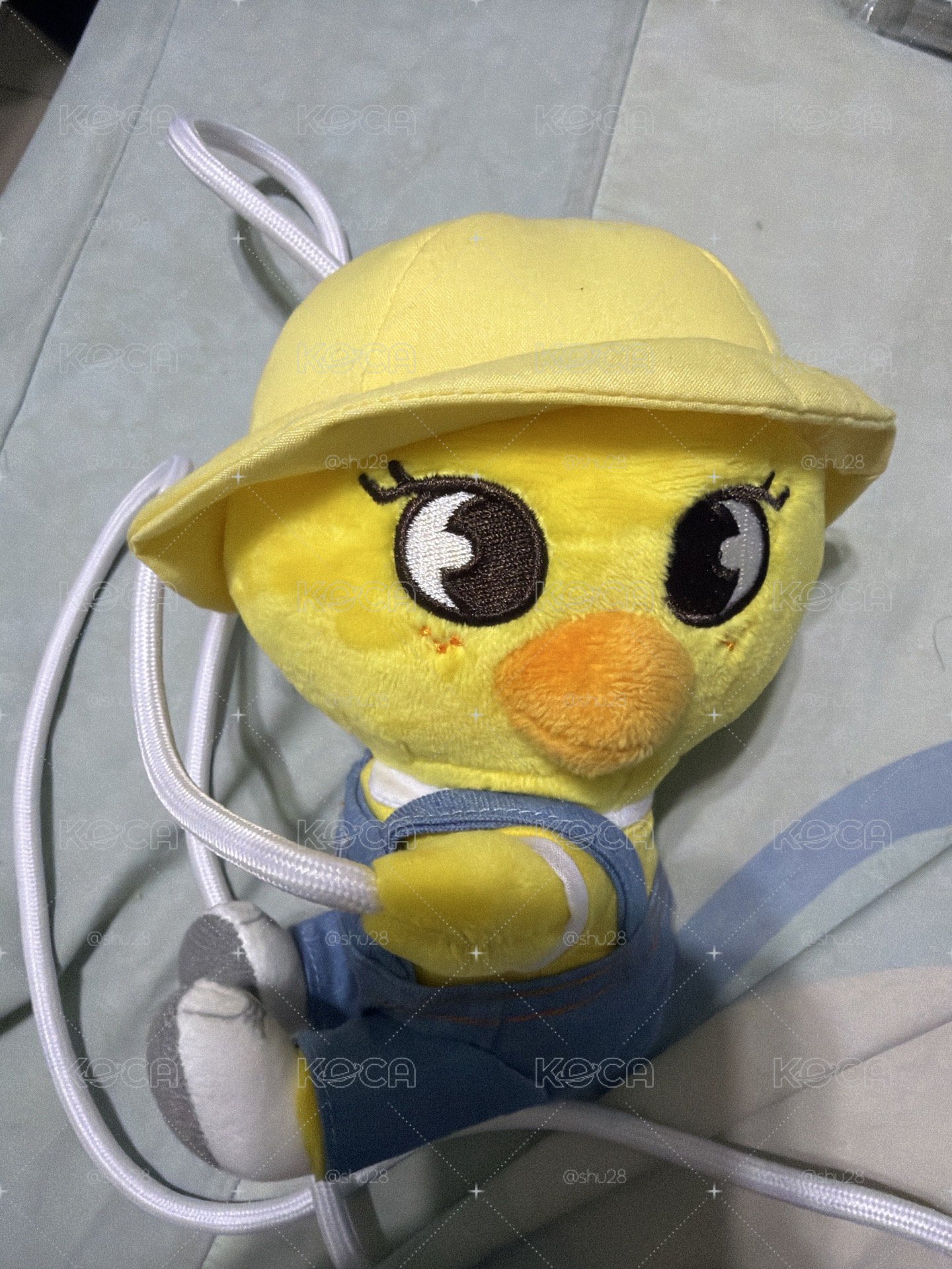 菲幼兒園側背娃