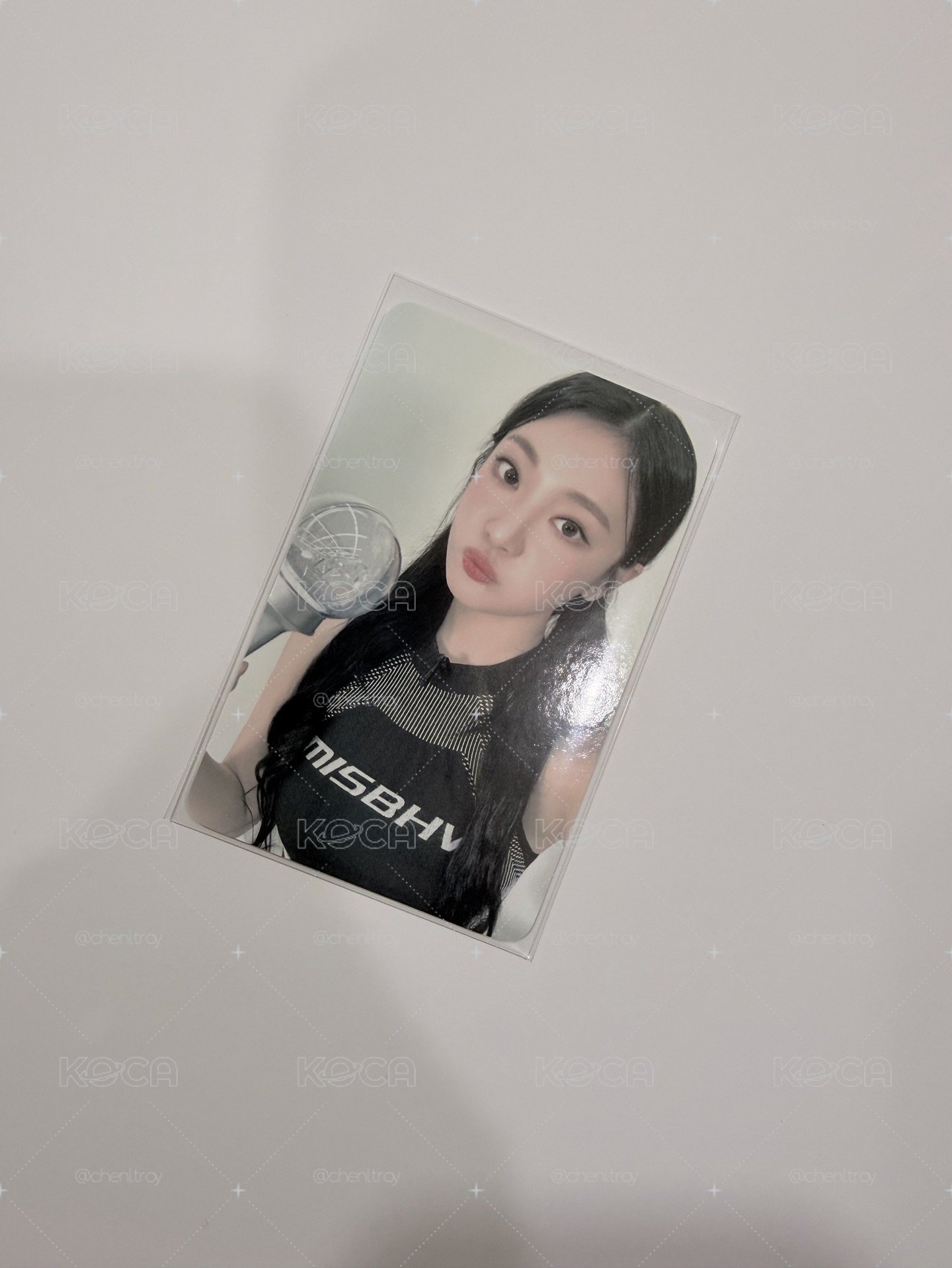 aespa 寧藝卓 手燈卡