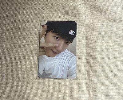 2024 BAEKHYUN BIRTHDAY CAFE 'STOCK : 0506' 隨機卡 