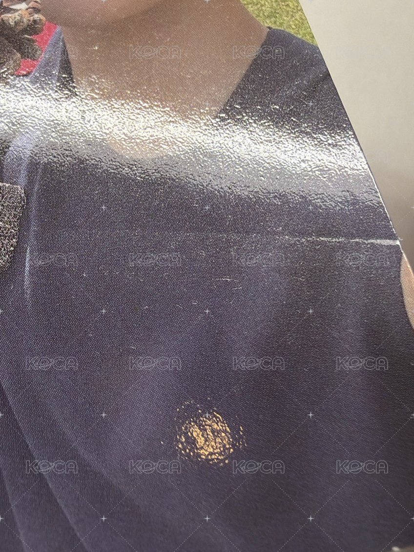 瑕疵便宜出，正面看不太出來