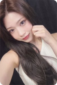 Glow Up QR專WE版 專輯卡 