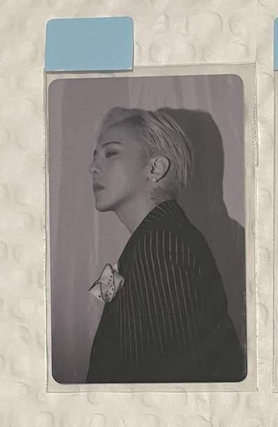 G-Dragon台北展覽地墊附滿額卡一張