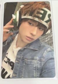 Play Hard wvs PB特典卡A版-炅潣