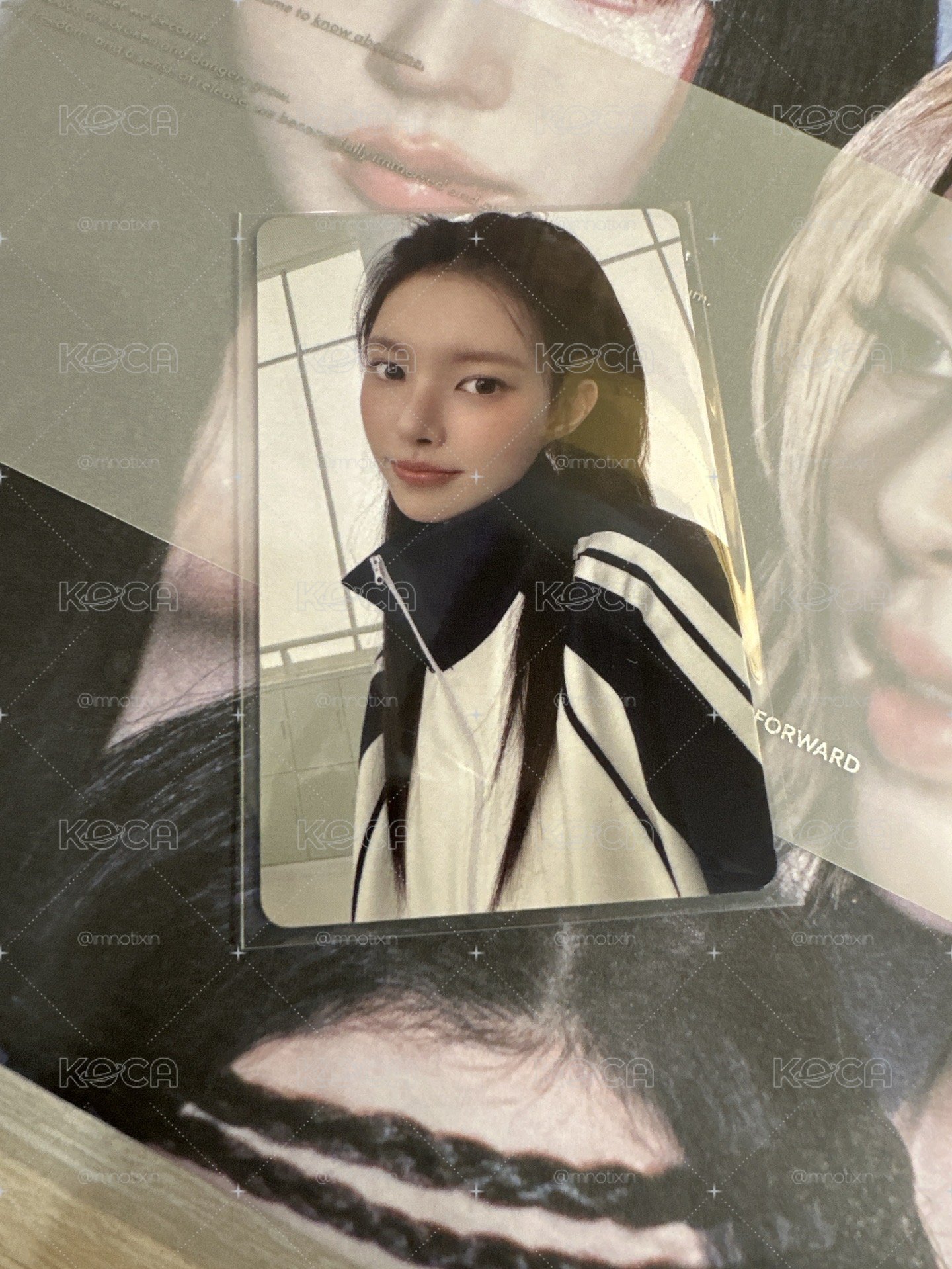 SUPER REAL ME wvs 快閃店 特典卡 Yunah