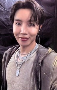 HOTS Tour PB版 演唱會 DVD / CD 卡 (4/16)