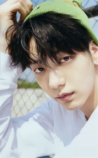 FOE yzy 1.0 簽售卡 