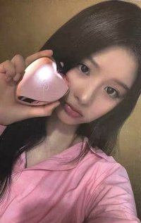 代言卡 ReFa愛心梳