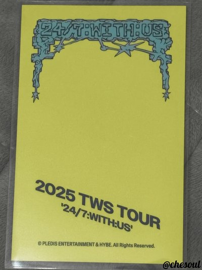 穿著棒球外套的道勳