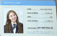 Over The Moon 專輯卡 