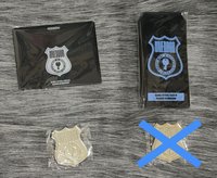 二期會員禮固配(外盒+寫真書+名片套+鑰匙圈吊飾+徽章)