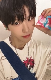 26年曆 B ver 隨機卡 自拍