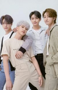 21‘克拉島 隨機卡 071