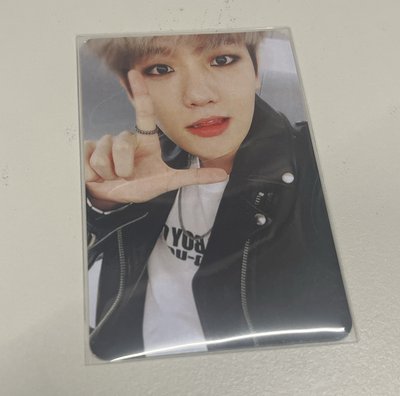 伯賢專卡 M版（中背）