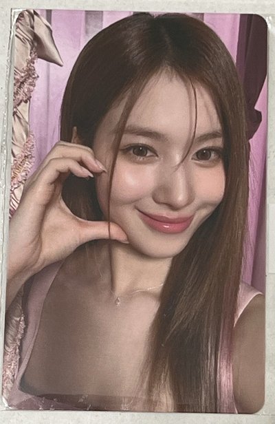 TWICE THIS IS FOR SANA韓場線上周邊滿額卡 需要多帶