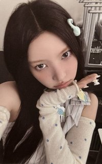 NOT CUTE ANYMORE wvs 預售 特典卡 