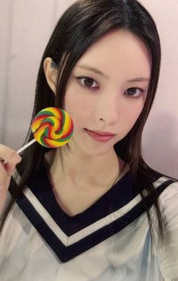 bomb yzy 5.0 幸運卡 