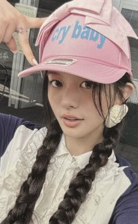 NOT CUTE ANYMORE wvs 1.0 幸運卡 