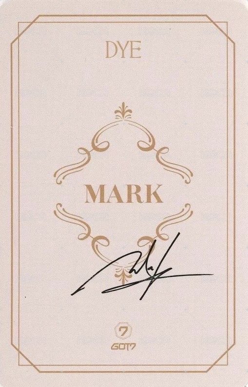 DYE 專輯卡 比心段 背面