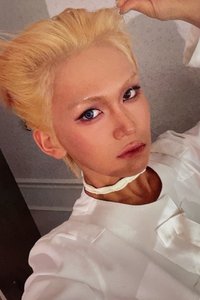 UXLXVE O ver. 專輯卡 