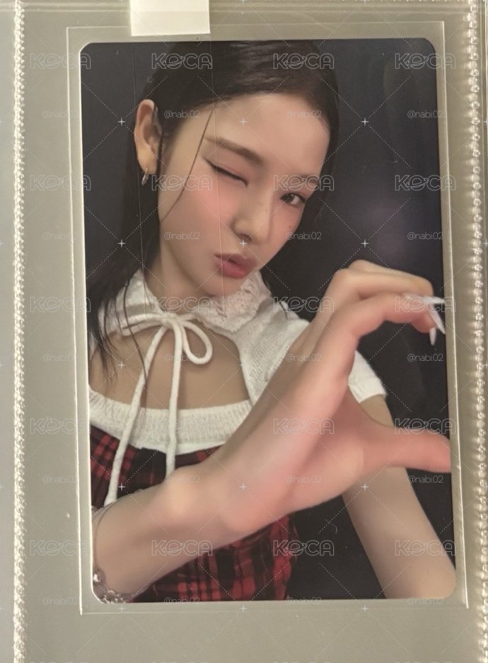 Mai KCON 比心卡