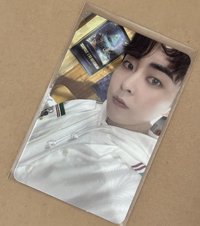 DON'T FIGHT THE FEELING 專輯卡 