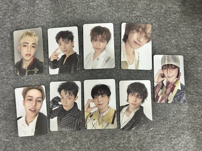 2026年曆小卡+特典（2張/成員）