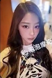 Rich Man 泡泡摩奇 1.0早鳥應募 簽售卡 上海線下