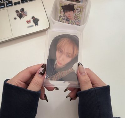 韓東旼專卡 圖二為包裝📦