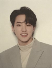 INCOMPLETE 周邊卡 帽T 證件照