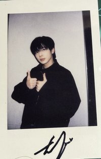 正四 yzy 復刻拍立得 特典卡 