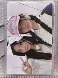 電子專minju wonhee合照 