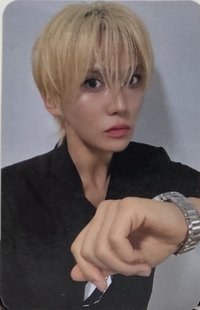 UXLXVE slm 預售 幸運卡 