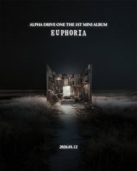 THE 1ST MINI ALBUM【EUPHORIA】 
