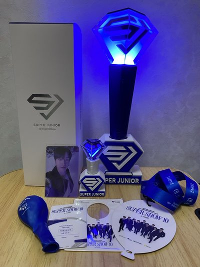 特別版手燈（大巨蛋使用過）+二手小手燈