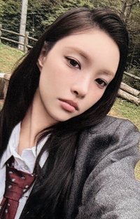 NOT CUTE ANYMORE yzy 2.0 幸運卡 