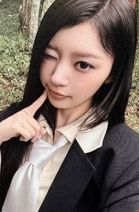 NOT CUTE ANYMORE yzy 2.0 幸運卡 