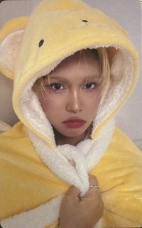 UXLXVE ju 線下1.0 簽售卡 