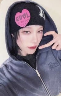 UXLXVE AR 線上1.0 簽售卡 