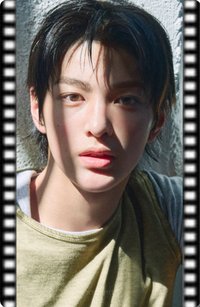 迷一 阿拉丁 預售 特典卡 膠片