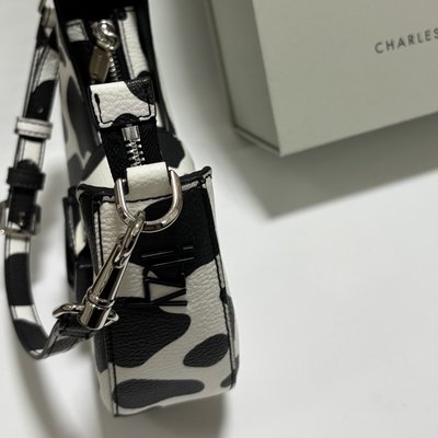 ITZY 小CK 聯名包｜物況佳