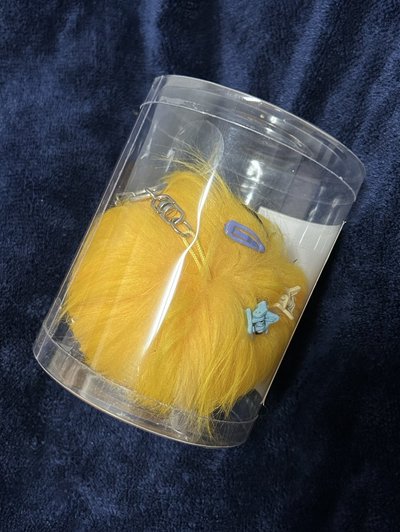 THUNDER 快閃店 黃色吊飾娃娃