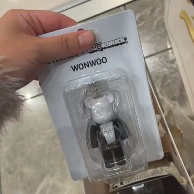 BE@RBRICK 鑰匙圈吊飾 100%