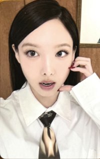 正規四 yzy 幸運卡 