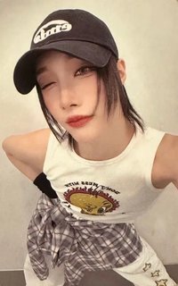 UXLXVE Rising-star 1.0 (A ver.) 簽售卡 