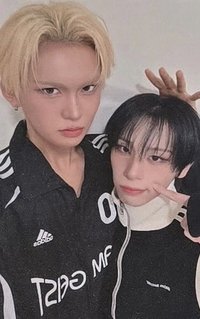 UXLXVE slm 線上5.0 unit 簽售卡 