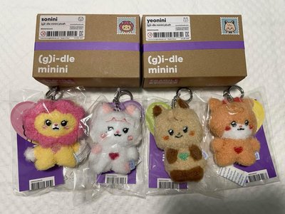 i-dle迷七快閃盒娃 娃娃 全新未拆現貨